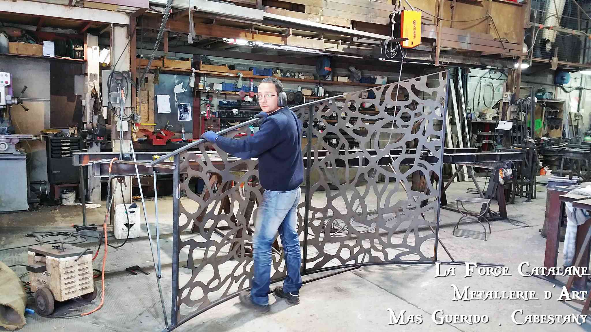 cloture decoupe laser inspiration mucem forge catalane.jpg